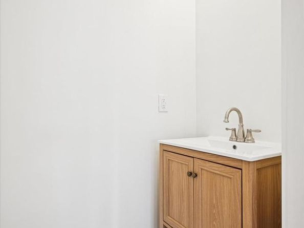 204 Stoneway Lane, Merion Station PA 19066