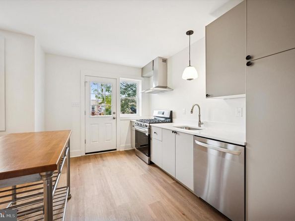 204 Stoneway Lane, Merion Station PA 19066