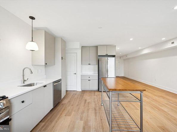 204 Stoneway Lane, Merion Station PA 19066