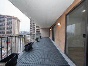 20538 Valley Forge Circle 538, King Of Prussia PA 19406