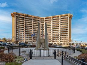 20538 Valley Forge Circle 538, King Of Prussia PA 19406