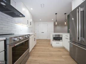 20538 Valley Forge Circle 538, King Of Prussia PA 19406