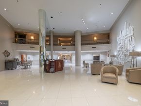 20538 Valley Forge Circle 538, King Of Prussia PA 19406