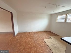 323 W Wingohocking Street, Philadelphia PA 19140