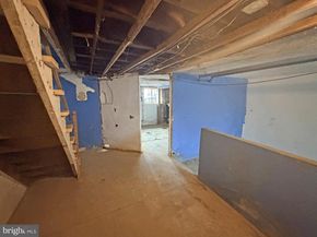 323 W Wingohocking Street, Philadelphia PA 19140