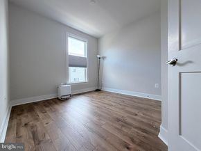 2433 Liberty Loop, Herndon VA 20171