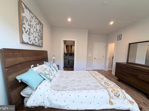 2433 Liberty Loop, Herndon VA 20171