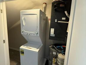 1313 Pennsylvania Avenue SE 102, Washington DC 20003