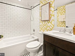 1109 M Street NW 11, Washington DC 20005