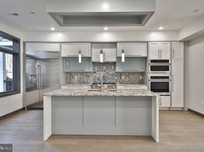 1022 Christian Street, Philadelphia PA 19147