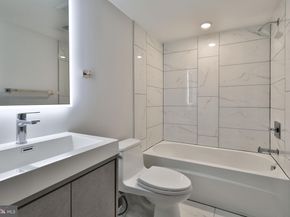 1022 Christian Street, Philadelphia PA 19147