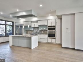 1022 Christian Street, Philadelphia PA 19147