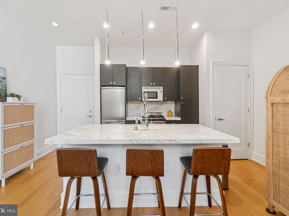 2516 Q Street NW Q206, Washington DC 20007