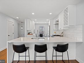 222 Green Street, Alexandria VA 22314