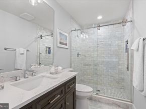 222 Green Street, Alexandria VA 22314