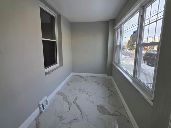 6618 Greenway Avenue, Philadelphia PA 19142