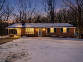 5236 Ampthill Drive, Alexandria VA 22312