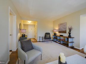 3690 38TH Street NW C237, Washington DC 20016