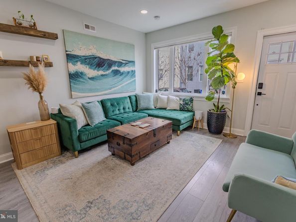 1828 Hoffman Street, Philadelphia PA 19145