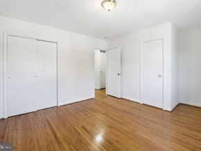 5364 Pooks Hill Road, Bethesda MD 20814