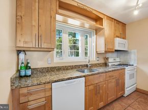 5364 Pooks Hill Road, Bethesda MD 20814