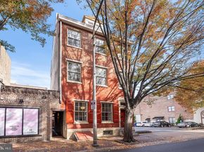 239 Race Street, Philadelphia PA 19106