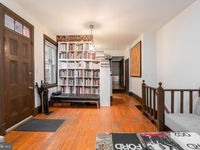 239 Race Street, Philadelphia PA 19106