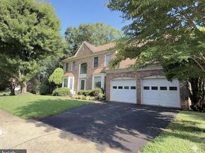 47202 Redbark, Sterling VA 20165