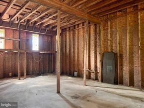 565 Hulmeville Road, Langhorne PA 19047