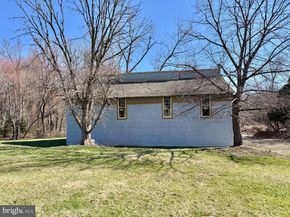 565 Hulmeville Road, Langhorne PA 19047