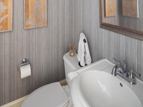 186 Lakeside Road, Ardmore PA 19003