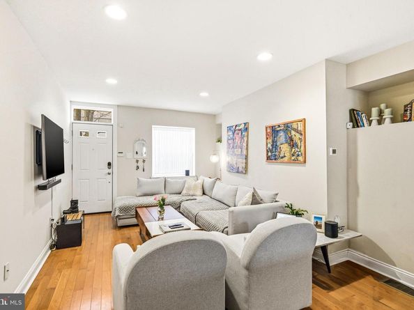 523 S 27TH Street, Philadelphia PA 19146