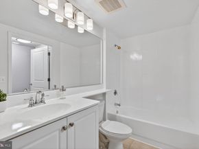 851 N Glebe Road 817, Arlington VA 22203