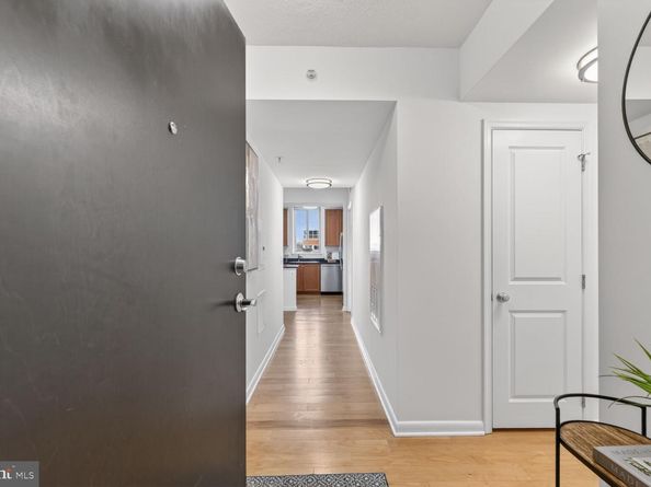 851 N Glebe Road 817, Arlington VA 22203