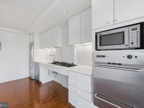 1330 New Hampshire Avenue NW 720, Washington DC 20036