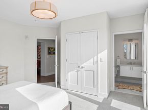 427 E Lancaster Avenue 1202, Wayne PA 19087