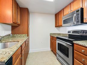 11800 Sunset Hills Road 702, Reston VA 20190