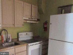 172 W Louden Street, Philadelphia PA 19120