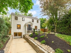 7928 16TH Street NW, Washington DC 20012