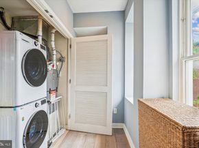 3240 Hiatt Place NW 4, Washington DC 20010