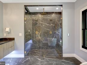 6514 Byrnes Drive, Mclean VA 22101