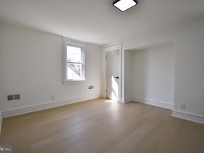 247 Heather Road, Upper Darby PA 19082