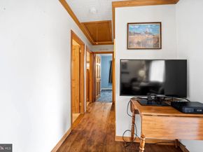 2836 Windsor Drive, Bensalem PA 19020