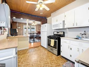 2836 Windsor Drive, Bensalem PA 19020