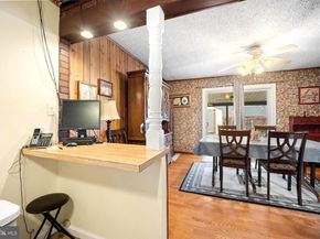 2836 Windsor Drive, Bensalem PA 19020