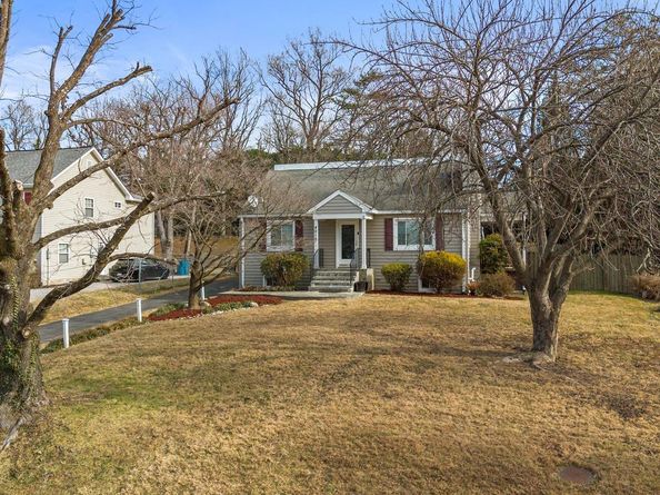 4015 Hirst Drive, Annandale VA 22003