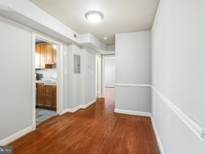 4408 1st Place NE 21, Washington DC 20011