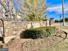 13673 Venturi Lane 234, Herndon VA 20171