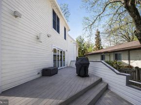 2733 N Lexington Street N, Arlington VA 22207