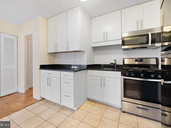 922 24TH Street NW 809, Washington DC 20037